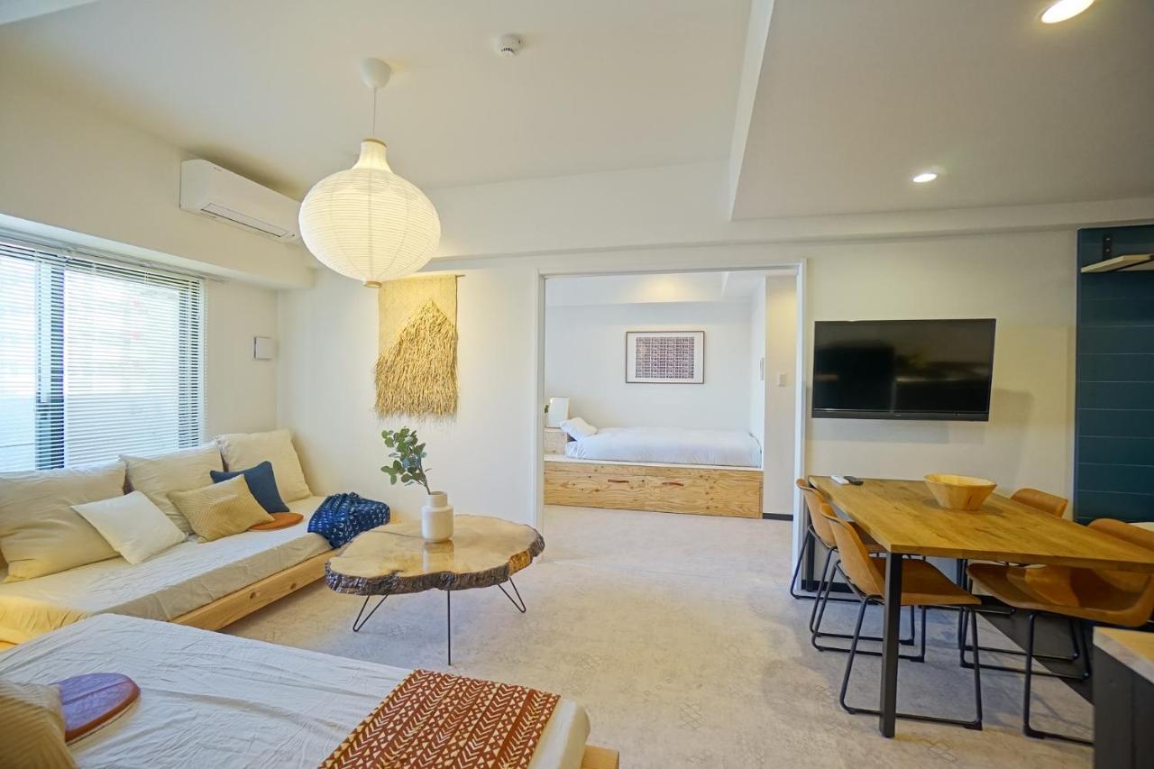 Earthmans Osaka-Jo Aparthotel Exteriör bild