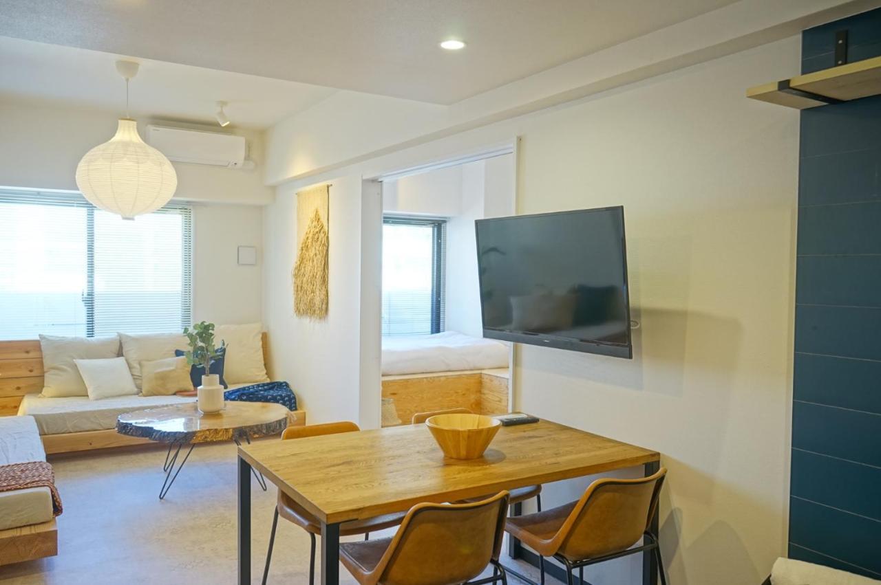 Earthmans Osaka-Jo Aparthotel Exteriör bild