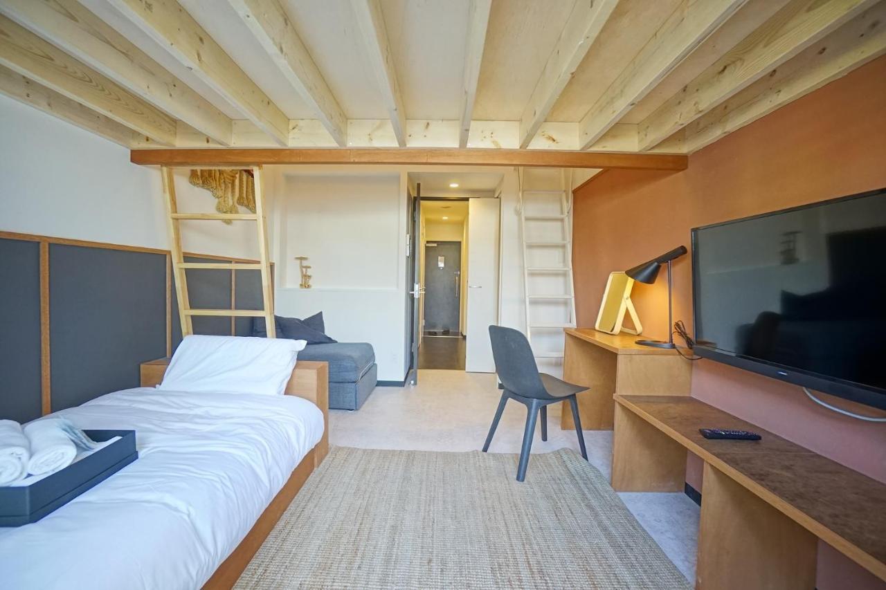 Earthmans Osaka-Jo Aparthotel Exteriör bild