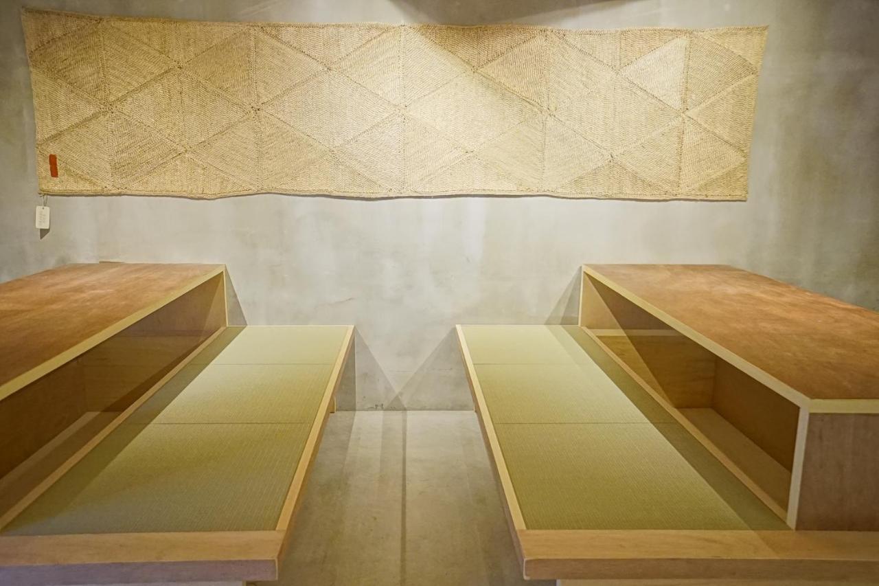 Earthmans Osaka-Jo Aparthotel Exteriör bild