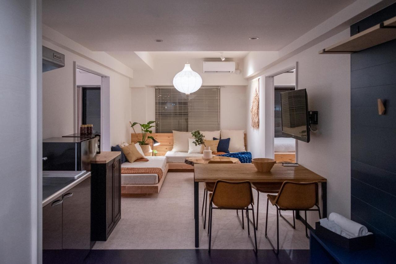 Earthmans Osaka-Jo Aparthotel Exteriör bild